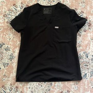 Figs Short Sleeve Black Top M